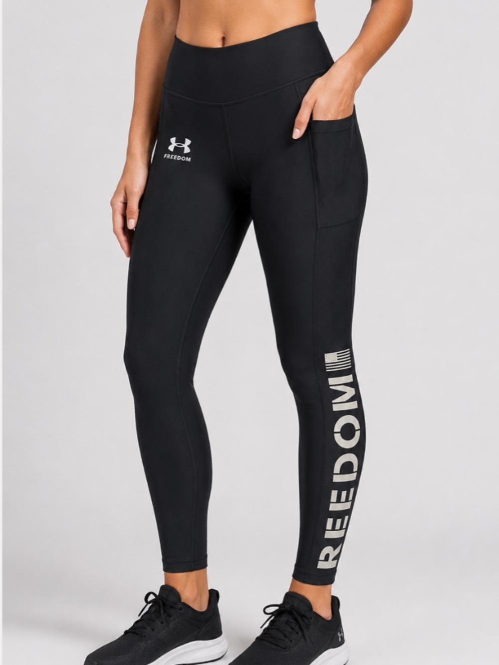 Women's Under Armour Freedom Black Compression Leggings w/ Side Pocket, size XL